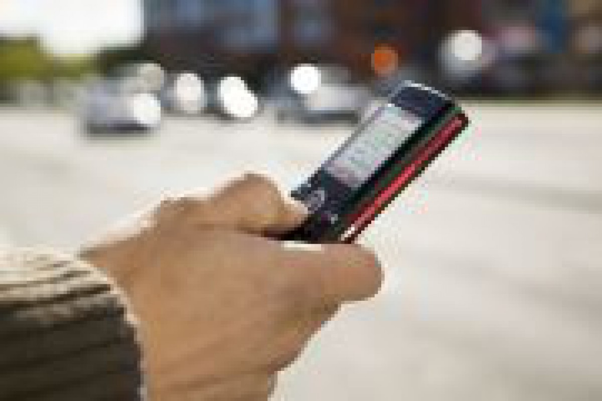Putem fi localizati prin numarul de telefon de Google Latitude