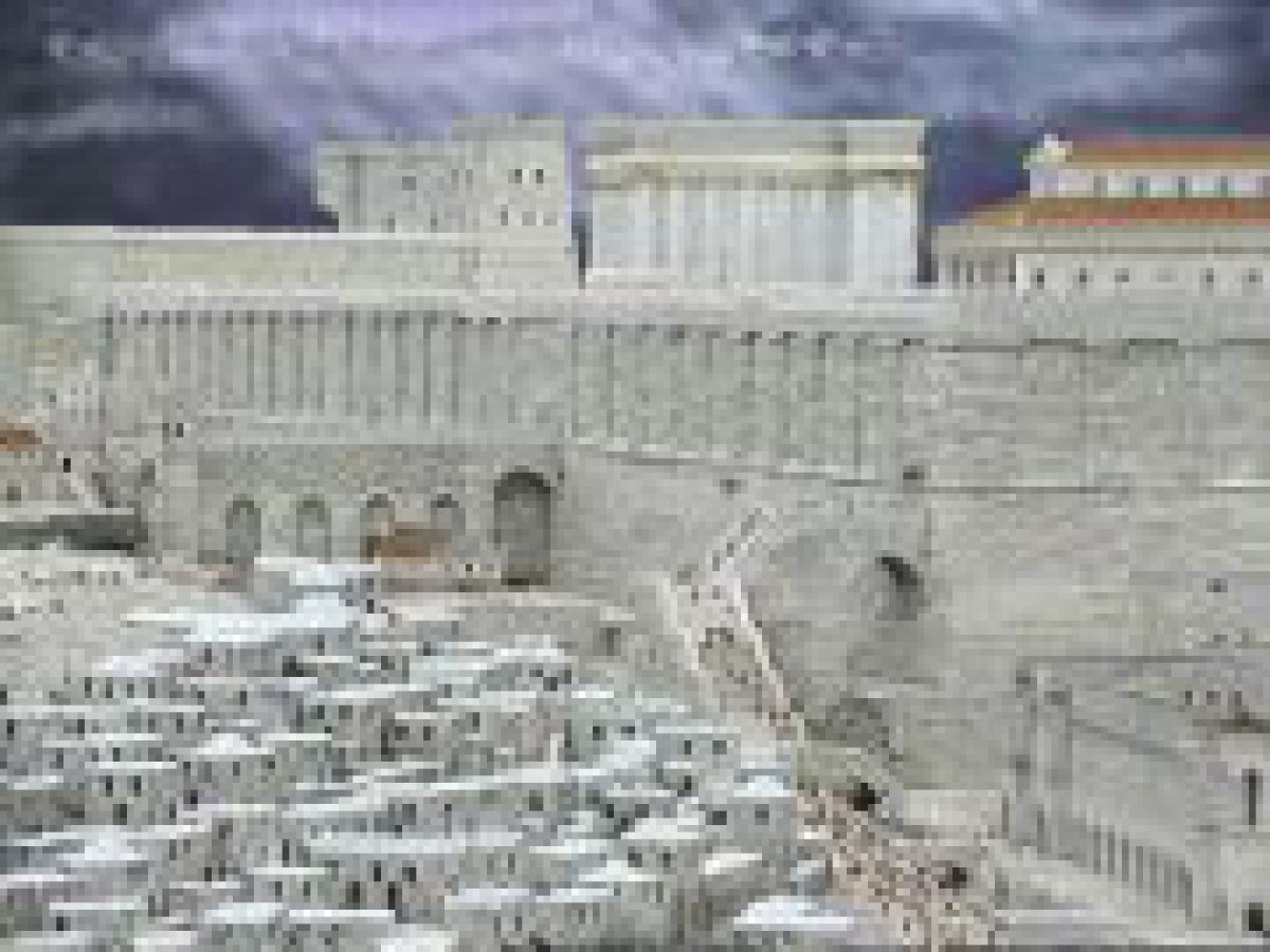 Pregătirea pentru slujbe în Templul reconstruit