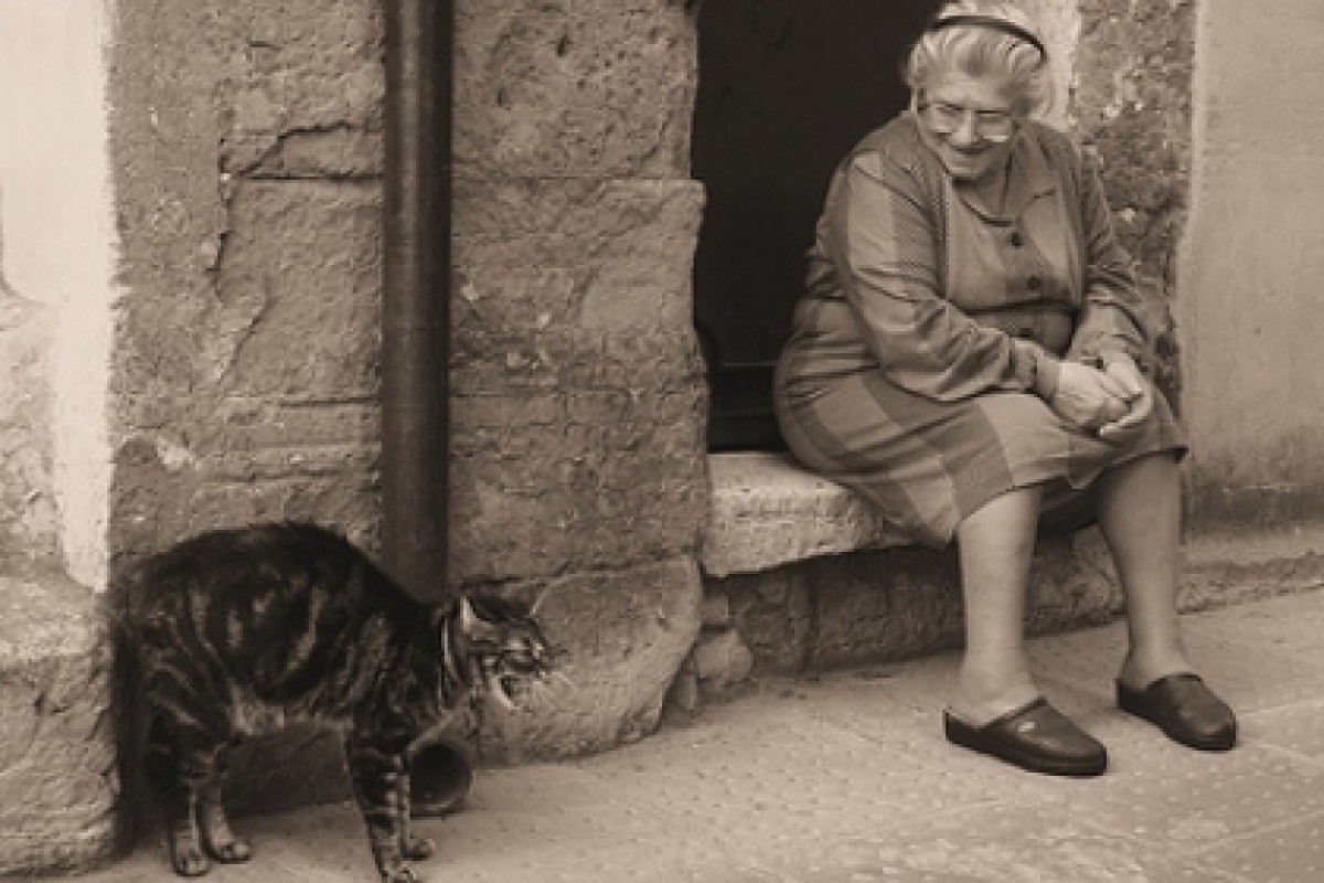 Europa, subjugata de superstitii
