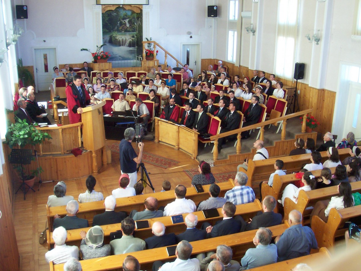 EVENIMENT ACADEMIC LA BISERICA BAPTISTĂ BETEL
