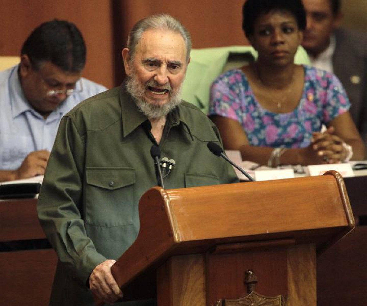 Fidel Castro, la primul discurs in fata Parlamentului in ultimii 4 ani: Presiunile SUA asupra Iranului pot duce la un razboi nuclear care sa distruga lumea