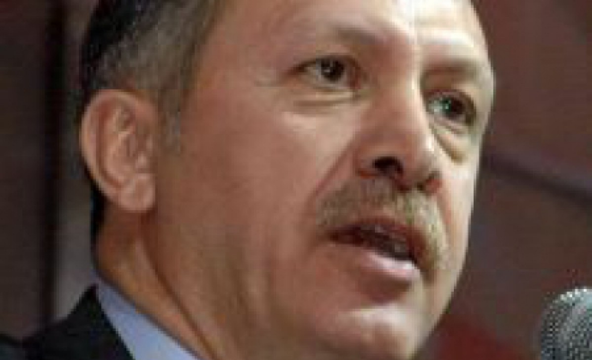 Ambasador israelian omis