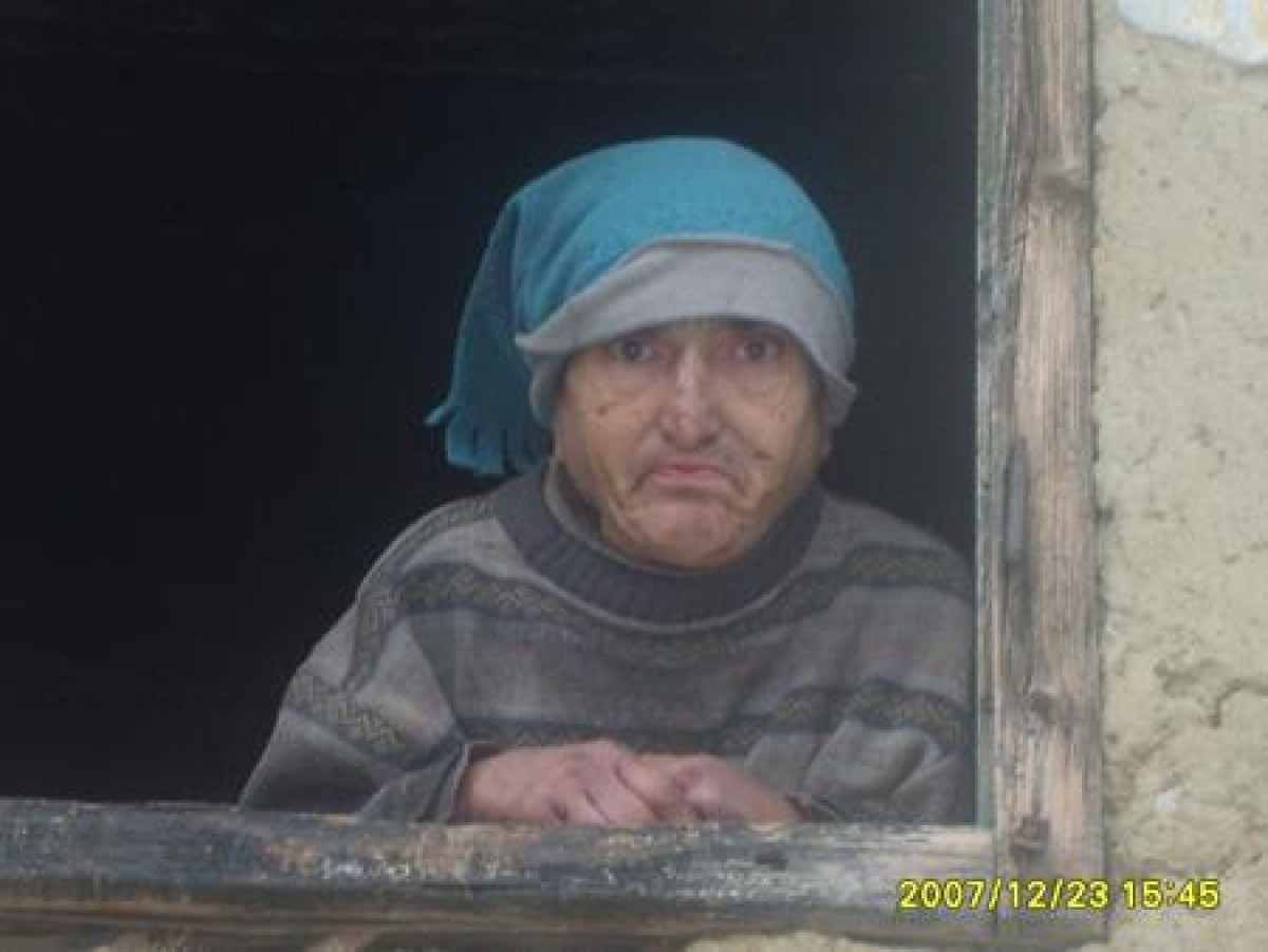 SPONSORIZEAZA – Fa un batran fericit cu ocazia Sarbatorilor de Iarna