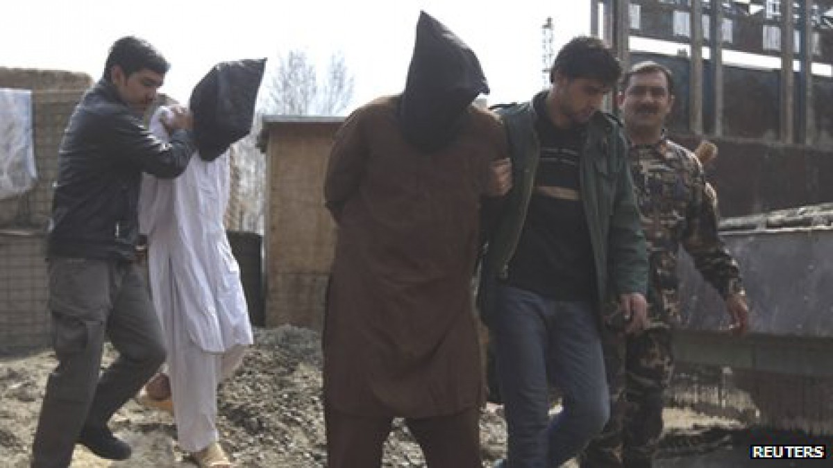 O bombă uriaşă dezamorsată în Kabul