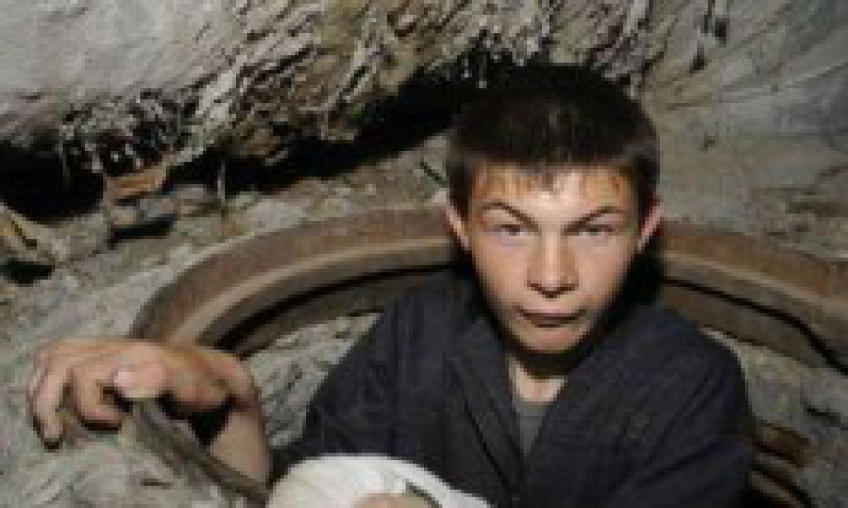 Sponsorizează o masă caldă pentru copiii străzii de Sarbatori