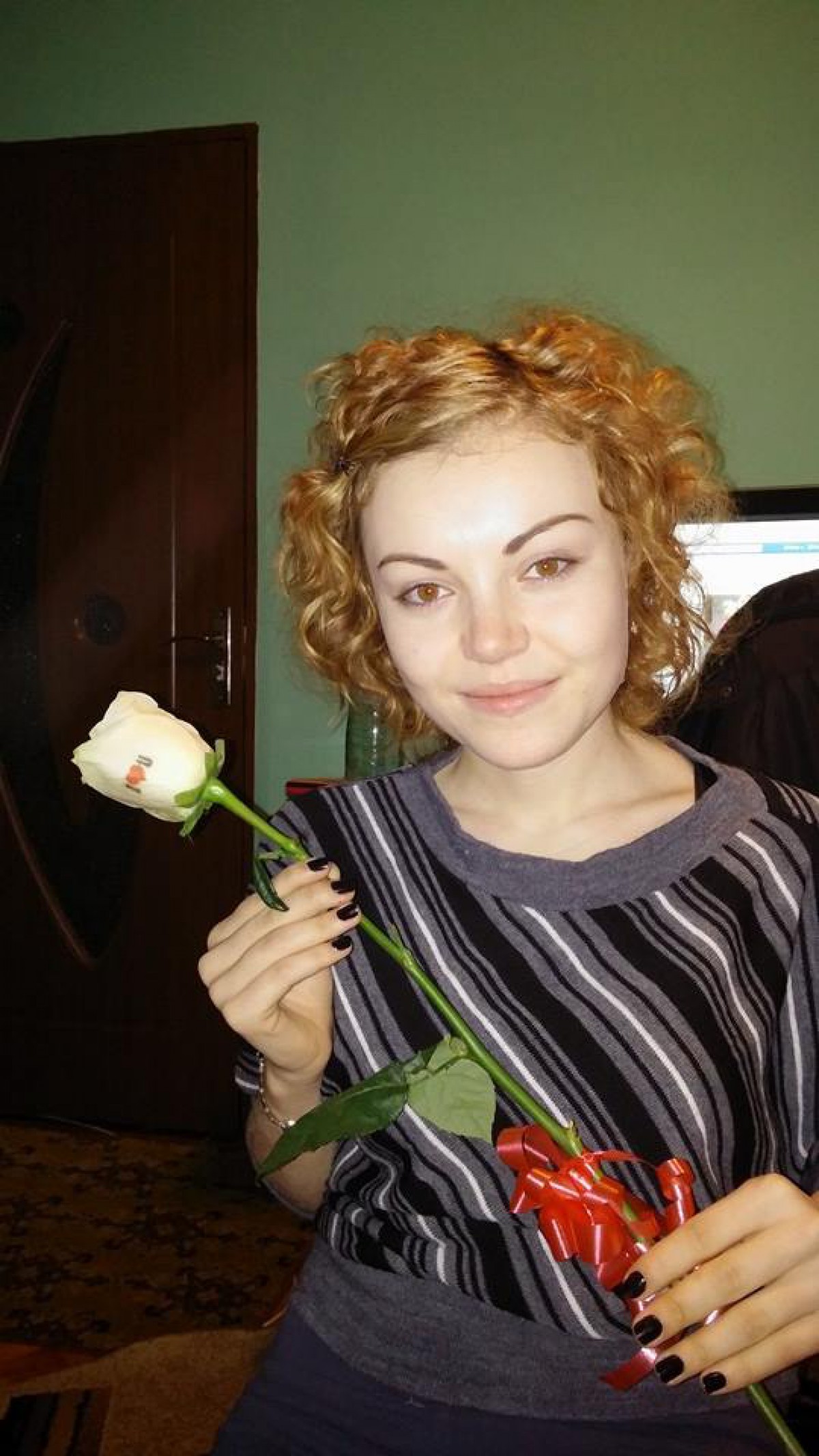 Desi se lupta cu leucemia Andrada Uskar a luat bacalaureatul cu 8.25 si a intrat la Facultatea de Stiinte Politice din Bucurestii
