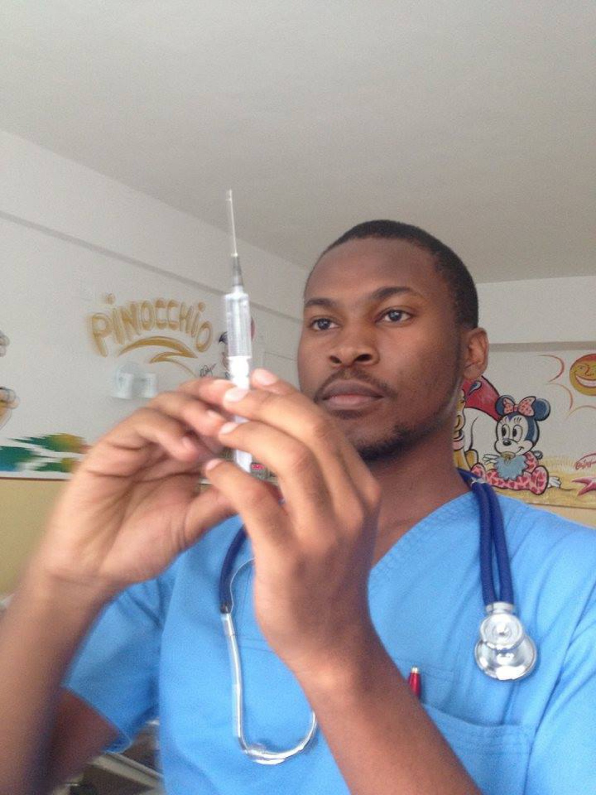 Swizen mai are nevoie doar de 350 de euro pentru taxa scolara la Medicina pana maxim pe 15 Noiembrie
