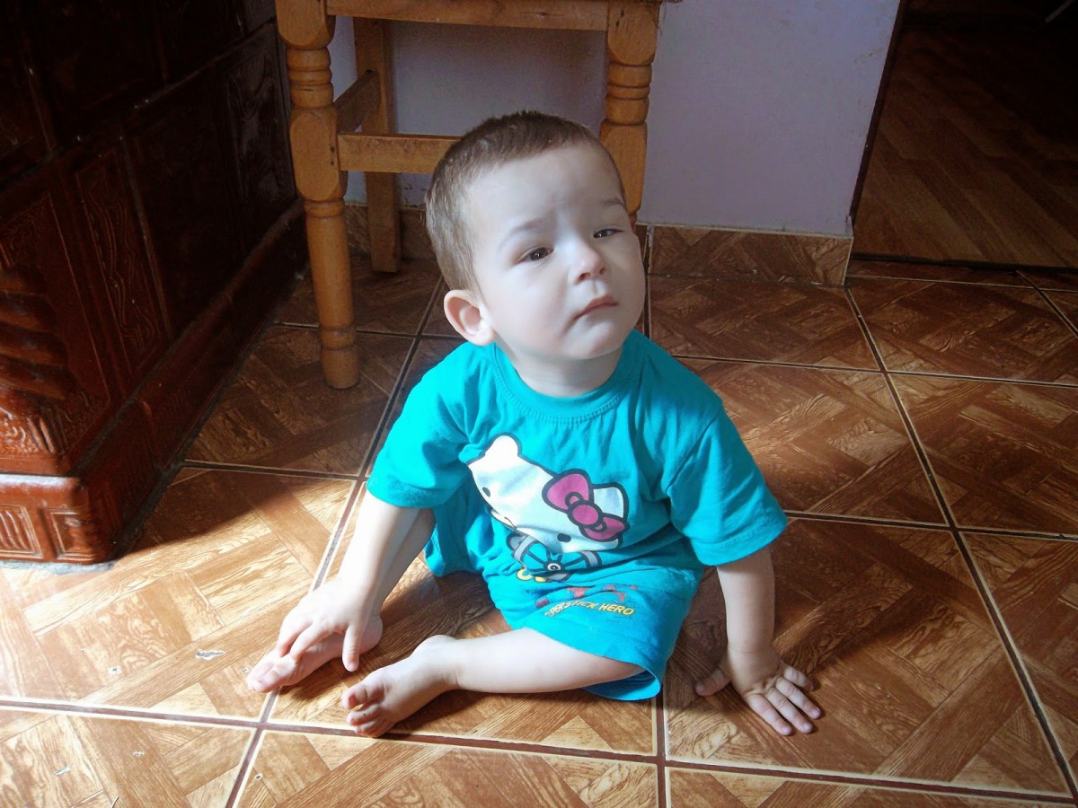 Yanis vrea să-și vadă mama!