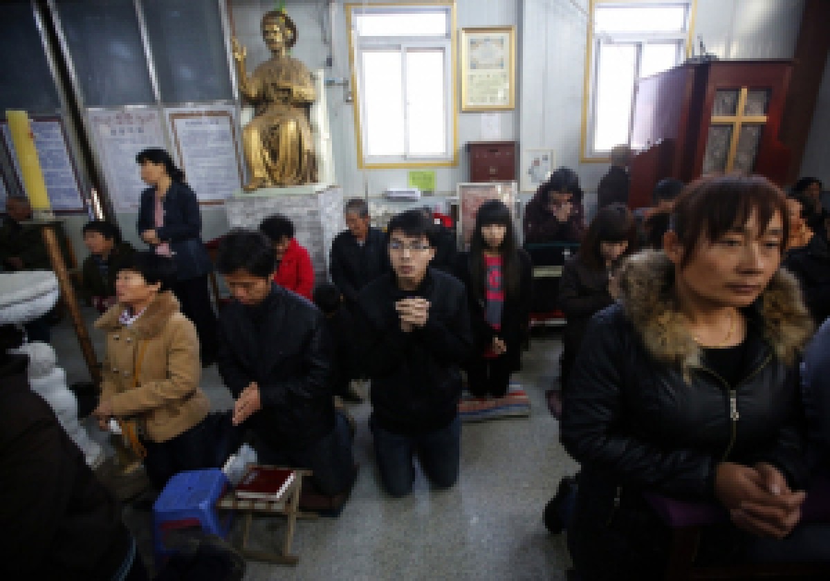 China dărâmă crucile de pe biserici