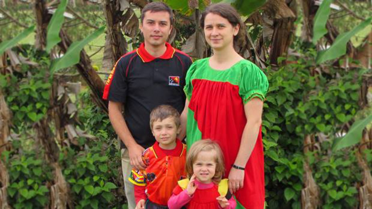 Un ajutor pentru Evanghelia Luca – familia Taciuc